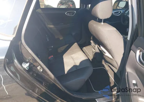 2018 Nissan Sentra Sr z USA, uszkodzony, nr VIN 3N1AB7AP5JY289695